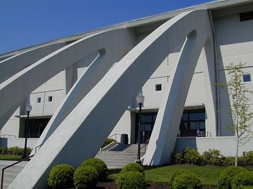 Cassell Coliseum exterior image