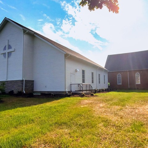 Exterior photo of Draper's Valley Presbyterian Church. thumb