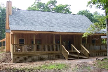 Mountain Lake Common Building image