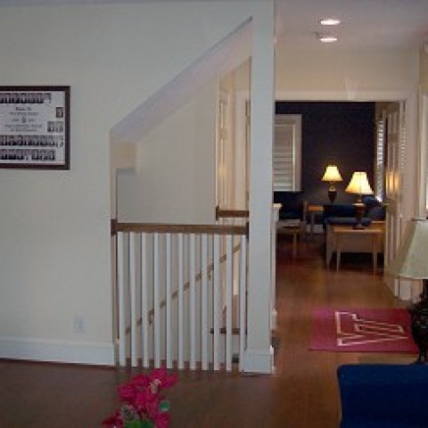 TX Fraternity House interior image thumb