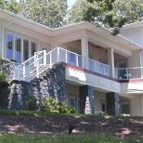 Woodland Hills Residence image thumb